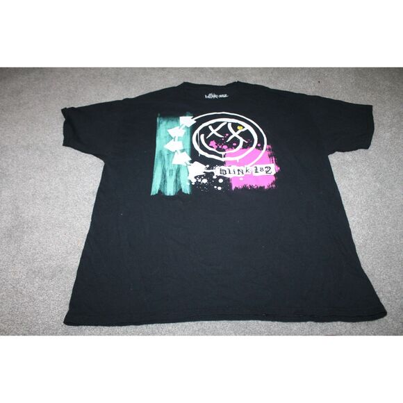VTG Blink 182 Band Tee T-Shirt Size XL Black Smiley Face Graphic Size XL - Picture 1 of 7